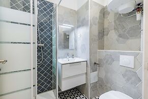 Serenity Near Saint-lazare Station