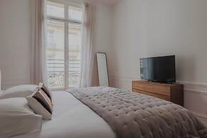 Spacious Apartment - 5br/12p - Chaillot