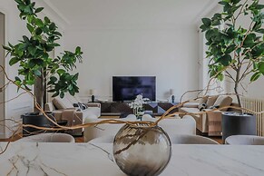 Spacious Apartment - 5br/12p - Chaillot