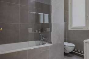 Spacious Apartment - 5br/12p - Chaillot