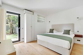 Passy / Eiffel Tower - Amazing 2BR With Garden