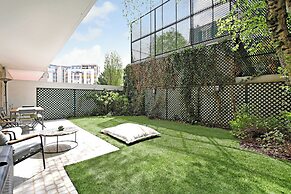 Passy / Eiffel Tower - Amazing 2BR With Garden