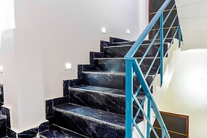 Goroomgo Ganges Place Varanasi