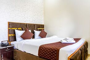 Goroomgo Ganges Place Varanasi