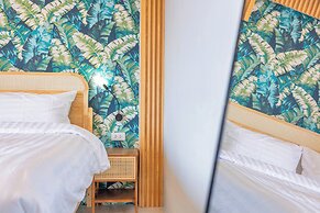 Mellow Poshtel - Kata Beach