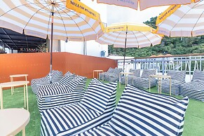 Mellow Poshtel - Kata Beach