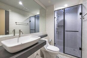 Mellow Poshtel - Kata Beach