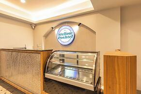 Mellow Poshtel - Kata Beach