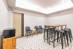 Mellow Poshtel - Kata Beach