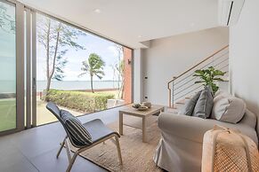 Sandbox Beachfront Villa3
