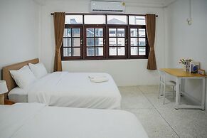 Scenario Cafe and Hostel