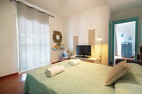 Porto Rotondo - Appartamento in Centro, 8 Minuti Da Spiaggia Ira