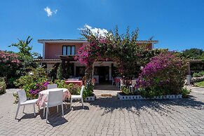 Porto Rotondo - Appartamento in Centro, 8 Minuti Da Spiaggia Ira