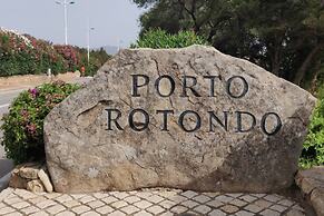 Porto Rotondo - Appartamento in Centro, 8 Minuti Da Spiaggia Ira