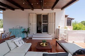 Porto Rotondo - Appartamento in Centro, 8 Minuti Da Spiaggia Ira