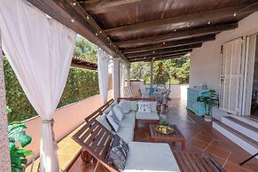 Porto Rotondo - Appartamento in Centro, 8 Minuti Da Spiaggia Ira