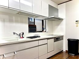 SUMITSUGU HOUSE Station