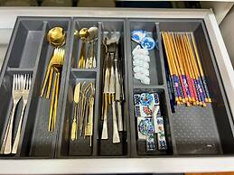 SUMITSUGU HOUSE Station