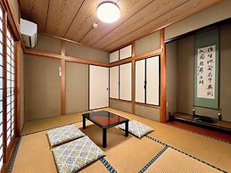 SUMITSUGU HOUSE Station