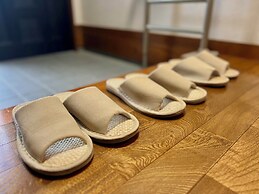 SUMITSUGU HOUSE Station