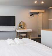 Roze Park Rooms
