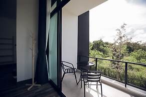 Issara Private Pool Villa Khaoyai VillaB