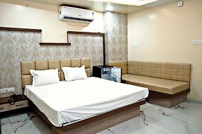 Hotel Shubhaarambh Khandwa