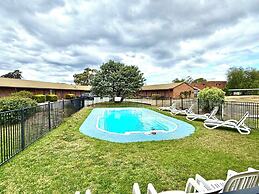 Redgum Motel