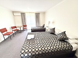 Redgum Motel
