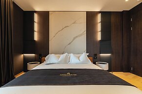 Green Park penthouse Suite & Pool