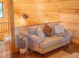 Moose Hollow Cabin Near Moscow