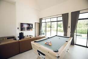 Issara Private Pool Villa Khaoyai A