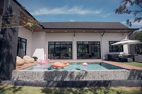 Issara Private Pool Villa Khaoyai A