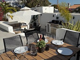 Luxury House With Private Heated Pool in Nerja!