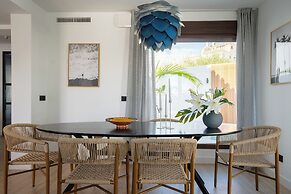 Luxury House With Private Heated Pool in Nerja!