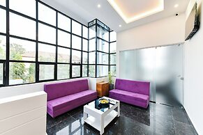 HOTEL SHINE INTERNATIONAL