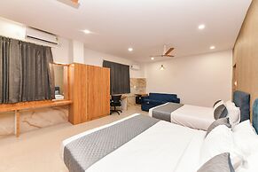 HOTEL SHINE INTERNATIONAL