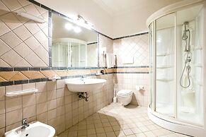 Apartment in Triscina by the Sea With Pools