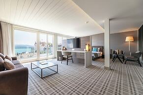 Ambassador Boutique Hotel