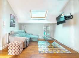 Sheffield Bliss House - Charming Home by Avo