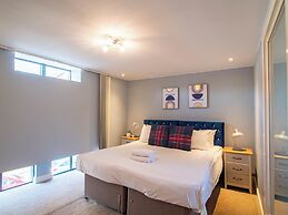 Ebenezer Street Retreat - Spacious 4 Bedroom House