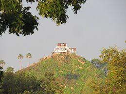 Daphne's Lagoon Lodge