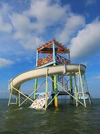 Daphne's Lagoon Lodge