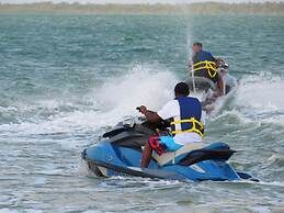 Daphne's Lagoon Lodge