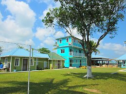 Daphne's Lagoon Lodge