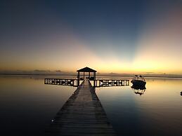 Daphne's Lagoon Lodge