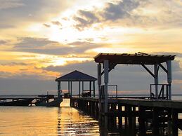 Daphne's Lagoon Lodge