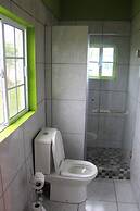 Daphne's Lagoon Lodge