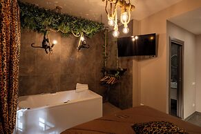 Jacuzzi Rooms Vatican Museum