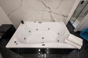 Jacuzzi Rooms Vatican Museum